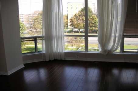 205 - 7398 Yonge St, Vaughan, L4J1V8 | Image 3