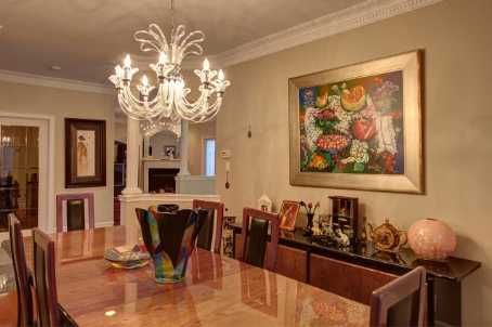 78 Yongehurst Rd, Richmond Hill, L4C3T2 | Image 3