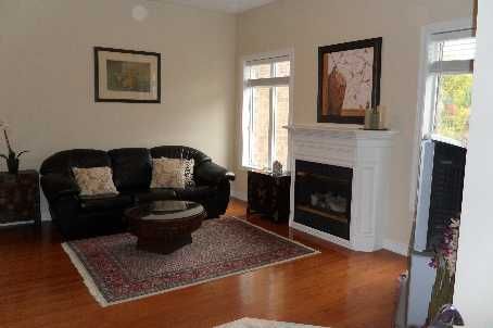 23 Drew Kelly Way, Markham, L3R5R3 | Image 3