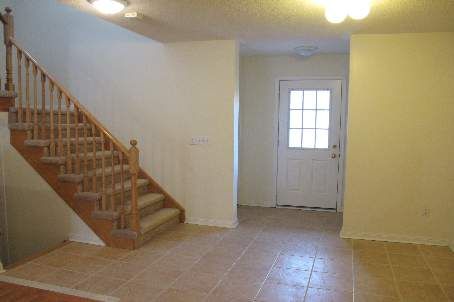 516 Bur Oak Ave, Markham, L6C3A9 | Image 3