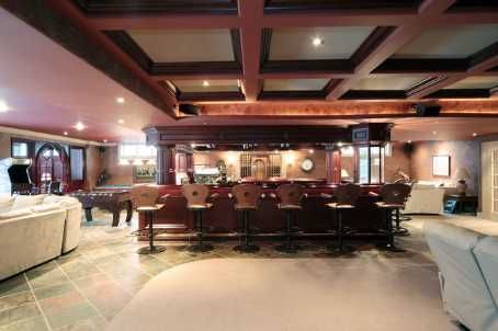 65 Offord Cres, Aurora, L4G3G8 | Image 3