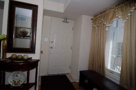 292 - 306 John St, Markham, L3T0A7 | Image 2