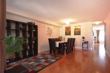 21 Westcliffe Cres, Richmond Hill, L4E0S1 | Image 3