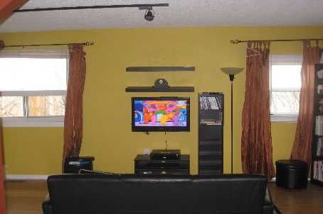 88 Moray Ave, Richmond Hill, L4E3E2 | Image 3