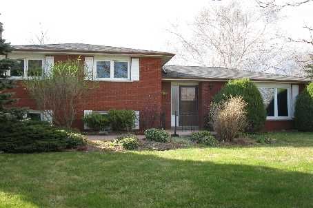 40 Delta Cres, East Gwillimbury, L9N1G4 | Image 2