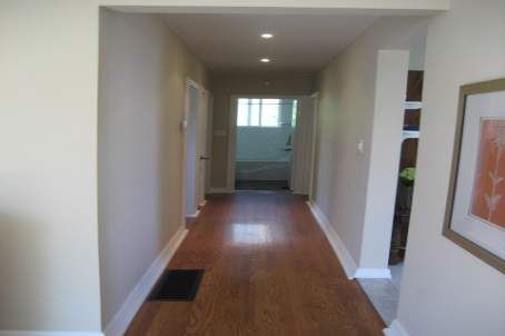 437 Taylor Mills Dr N, Richmond Hill, L4C2V1 | Image 3