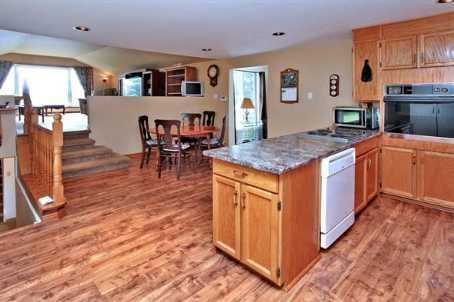 9 Evans Dr, Whitchurch-Stouffville, L4A7X3 | Image 3