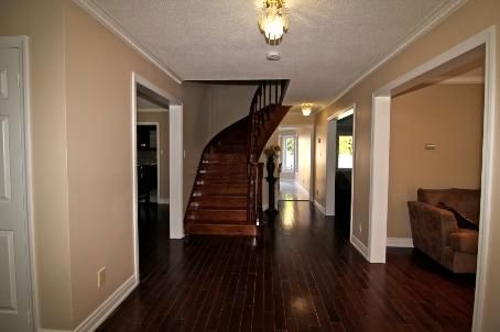 104 Coppard Ave, Markham, L3S2S6 | Image 2
