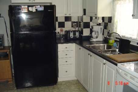 11 Hammell Blvd, New Tecumseth, L0G1W0 | Image 2