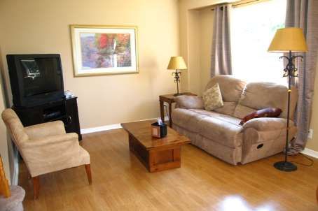 31 Natanya Blvd, Georgina, L4P3R4 | Image 2