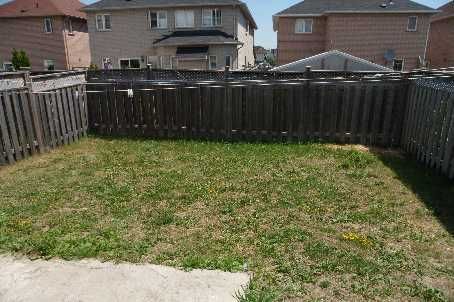 154 Billingsley Cres, Markham, L3S4P3 | Image 2