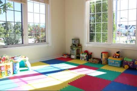 1 Barnstone Dr, Markham, L6E2B4 | Image 2