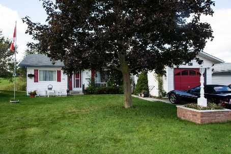 36 Tecumseth Pines Dr, New Tecumseth, L0G1W0 | Image 2