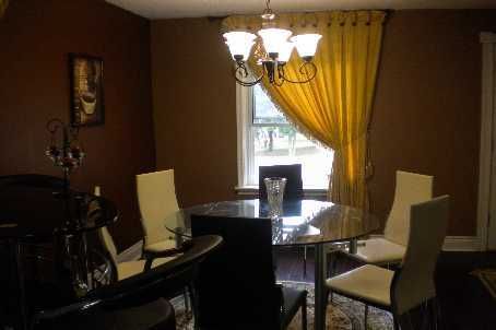 120 Pugsley Ave, Richmond Hill, L4C1Z9 | Image 3