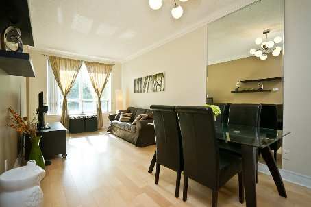 105 - 62 Suncrest Blvd, Markham, L3T7Y6 | Image 2