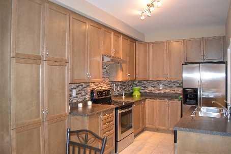 41 Big Hill Cres, Vaughan, L6A4S1 | Image 3