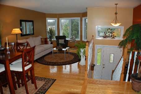 1181 Arnold St, Innisfil, L0L1C0 | Image 2