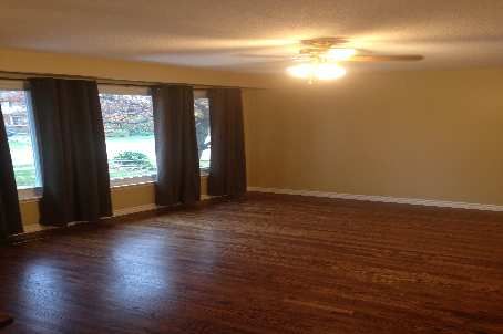 376 Agar Ave, Bradford West Gwillimbury, L3Z1H5 | Image 2