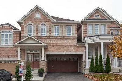 Townhouse sold at 23 Amberty Street, Vaughan, Ontario, L4J8W6 - Patterson - MLS: N2509453