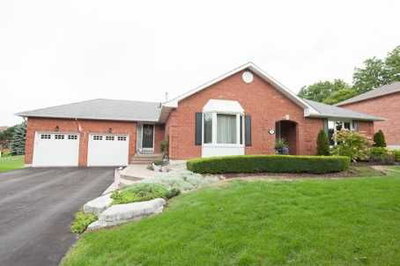 Detached House sold at 20 Arthur Hall Drive, East Gwillimbury, Ontario, L0G1V0 - Sharon - MLS: N2530350