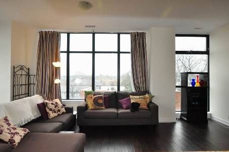 405 - 10376 Yonge St, Richmond Hill, L4C3B8 | Image 3