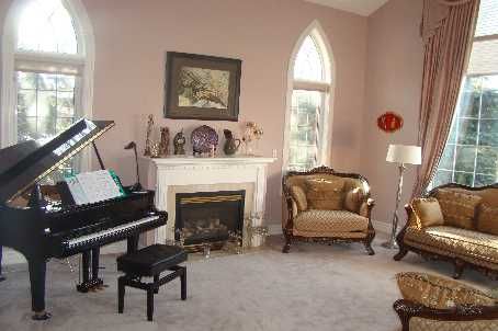 5 Dafoe Crt, Aurora, L4G7C8 | Image 3