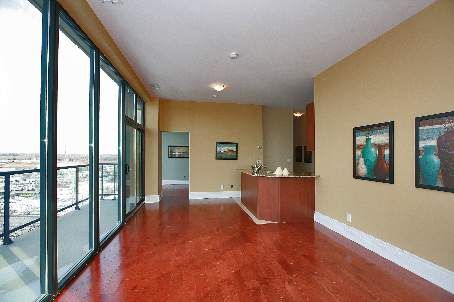 Ph707 - 10376 Yonge St, Richmond Hill, L4C3B8 | Image 3