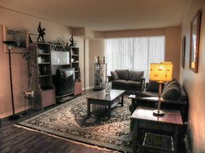 317A - 7398 Yonge St, Vaughan, L4J1V8 | Image 2