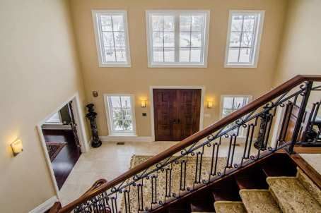 65 Kingswood Dr, King, L7B1K8 | Image 3