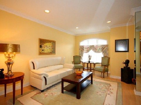 175 Boake Tr, Richmond Hill, L4B3W9 | Image 3