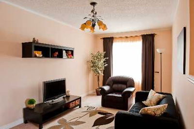 Unit 8 — 8 Townwood Dr, Richmond Hill - Jefferson image-0-4