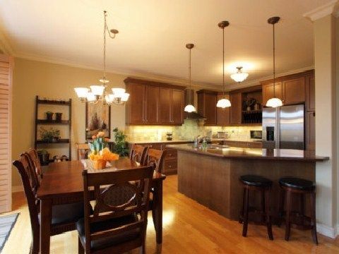 12 Barberry Cres, Richmond Hill, L4E 4S5 | Image 2