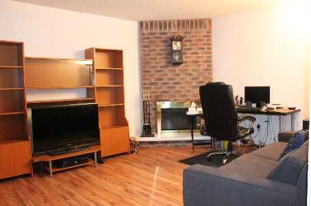 137 Appleby Cres, Markham, L3R4L1 | Image 2