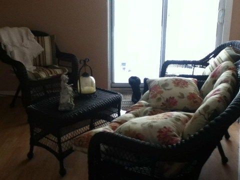 183 Knapton Dr, Newmarket, L3X3B5 | Image 2