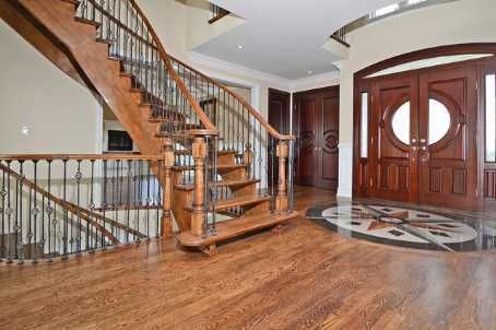 11 Abercorn Rd, Markham, L3P1V5 | Image 2