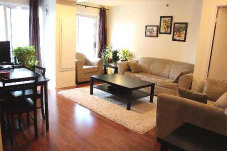 821 - 75 Weldrick Rd E, Richmond Hill, L4C0H9 | Image 2