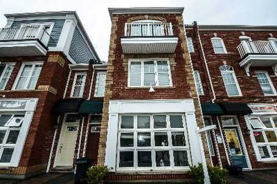Townhouse sold at 3038 Bur Oak Avenue, Markham, Ontario, L3B0R1 - Cornell - MLS: N2646579
