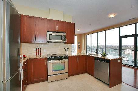 Ph707 - 10376 Yonge St, Richmond Hill, L4C3B8 | Image 2