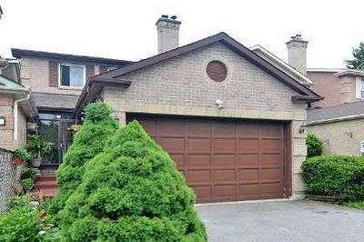 Detached House sold at 17 Old Wellington Street, Markham, Ontario, L3P5E3 - Bullock - MLS: N2659786