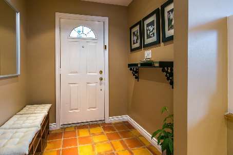 127 Snowshoe Cres, Markham, L3T4N1 | Image 2