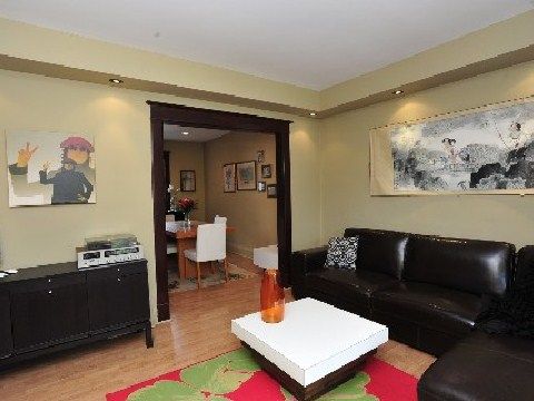 24 Abell Ave, Vaughan, L4L1B8 | Image 3