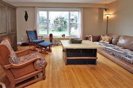 251 Stouffer St, Whitchurch-Stouffville, L4A4Y8 | Image 2