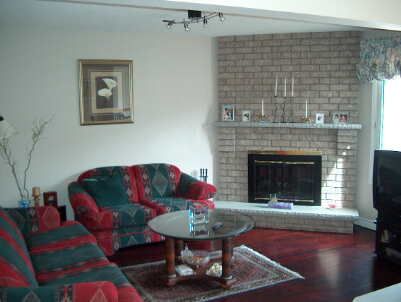 33 Forestside Crt, Richmond Hill, L4C9V2 | Image 3