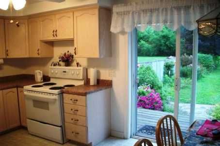 836 Montsell Ave, Georgina, L0E1S0 | Image 3