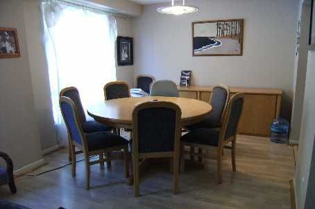 44 Lilac Ave, Markham, L3T5K2 | Image 3