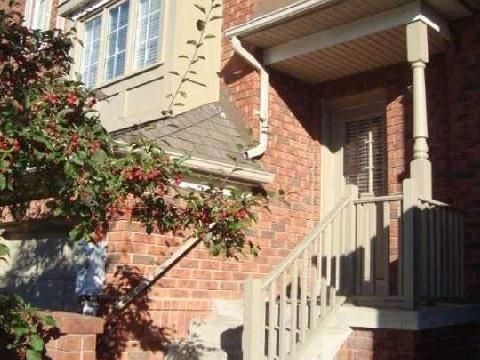 118 Mugford Rd, Aurora, L4J7J8 | Image 2