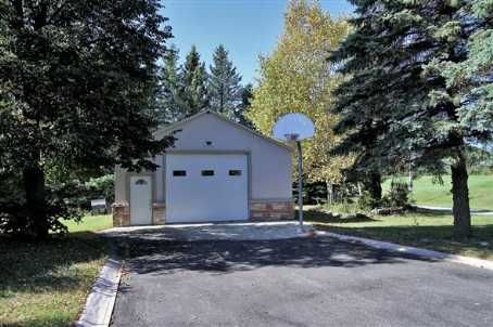 120 Lake Woods Dr, Whitchurch-Stouffville, L4A1P1 | Image 2