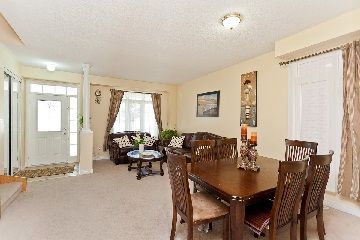 5 Forest Valley Rd, Markham, L6E1V1 | Image 2