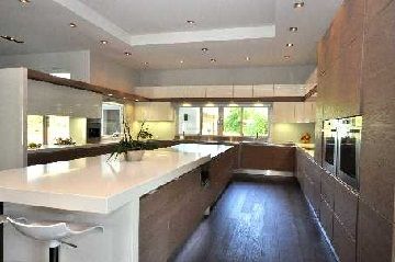 19 Maryvale Cres, Richmond Hill, L4C6P6 | Image 3