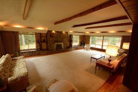 4035 Aurora Rd, Whitchurch-Stouffville, L3Y4W1 | Image 2